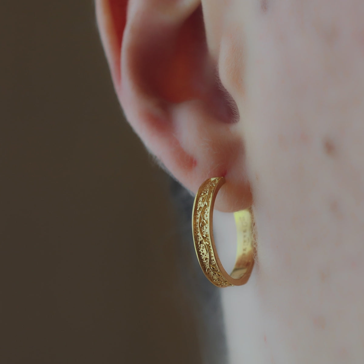 Embossed Vine Earring